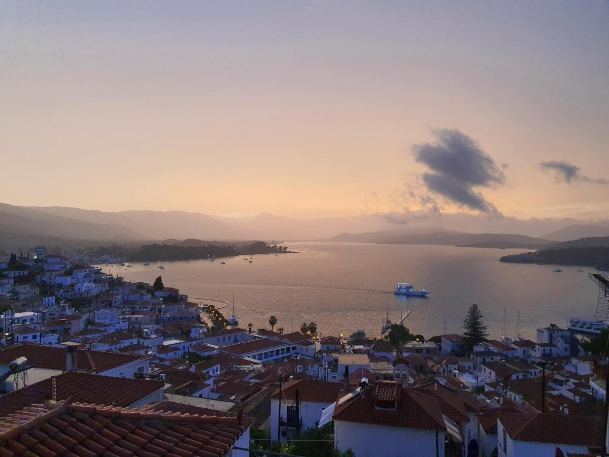 Villa Muses Poros Town Extérieur photo