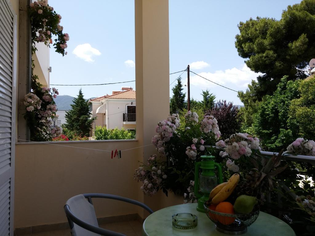 Villa Muses Poros Town Chambre photo