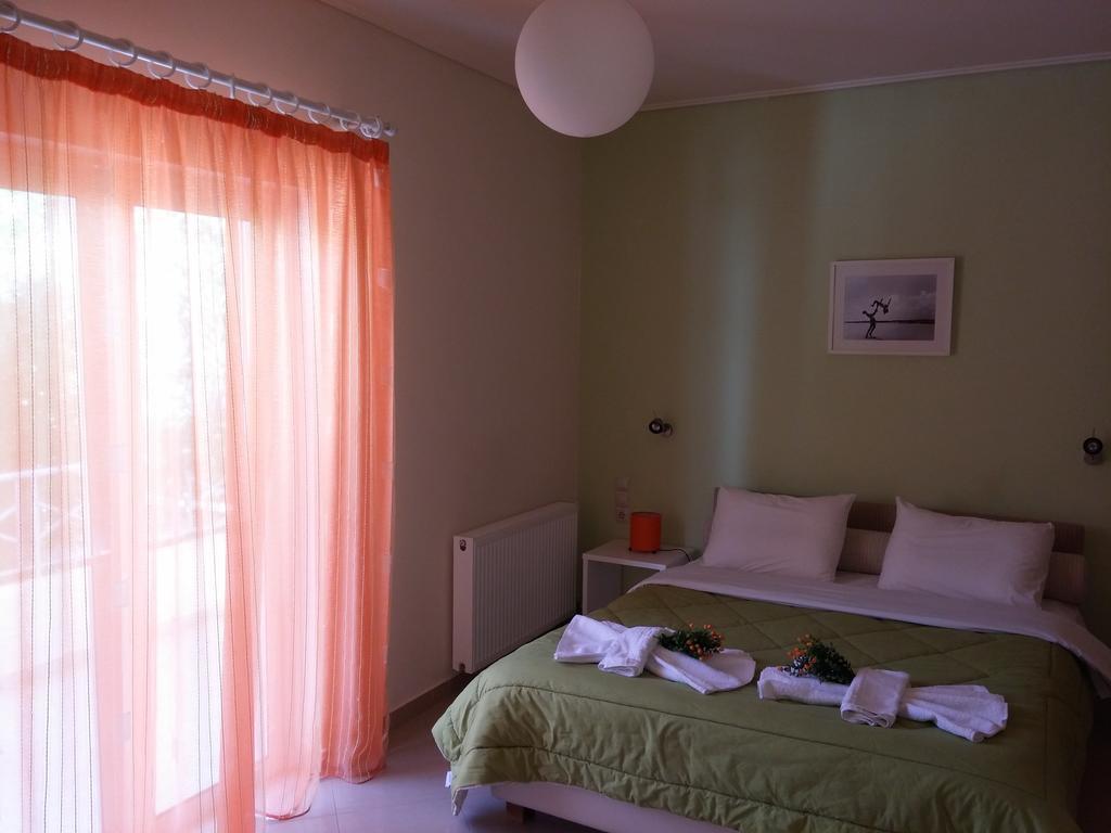 Villa Muses Poros Town Chambre photo
