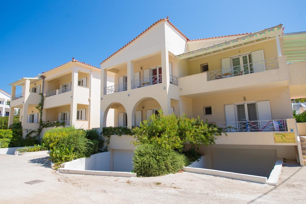 Villa Muses Poros Town Extérieur photo