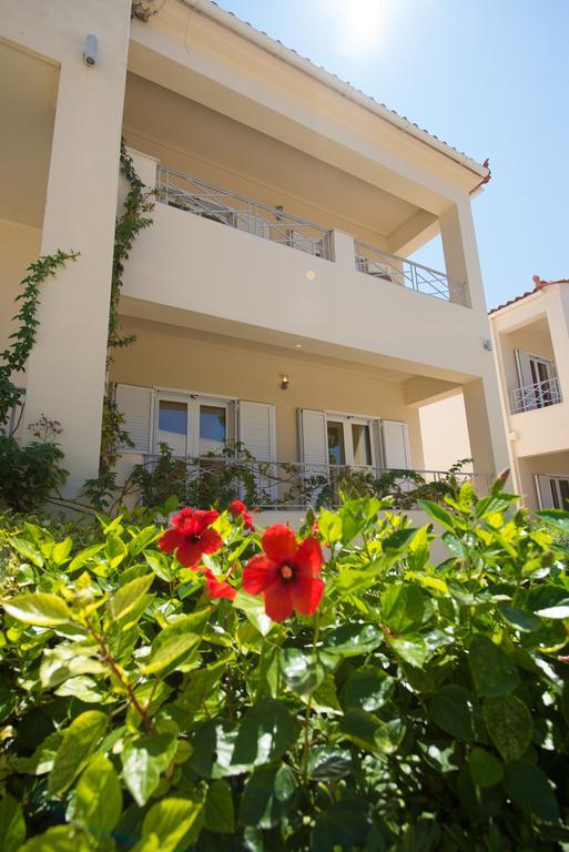Villa Muses Poros Town Extérieur photo